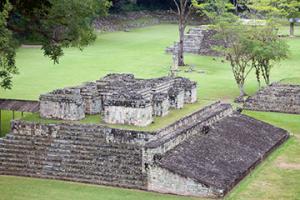 维多利亚机场三字代码(VTA)_Victor